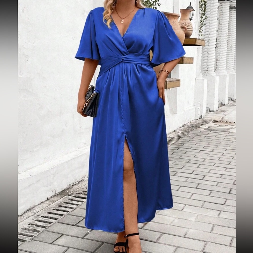 Royal blue sleeve dress